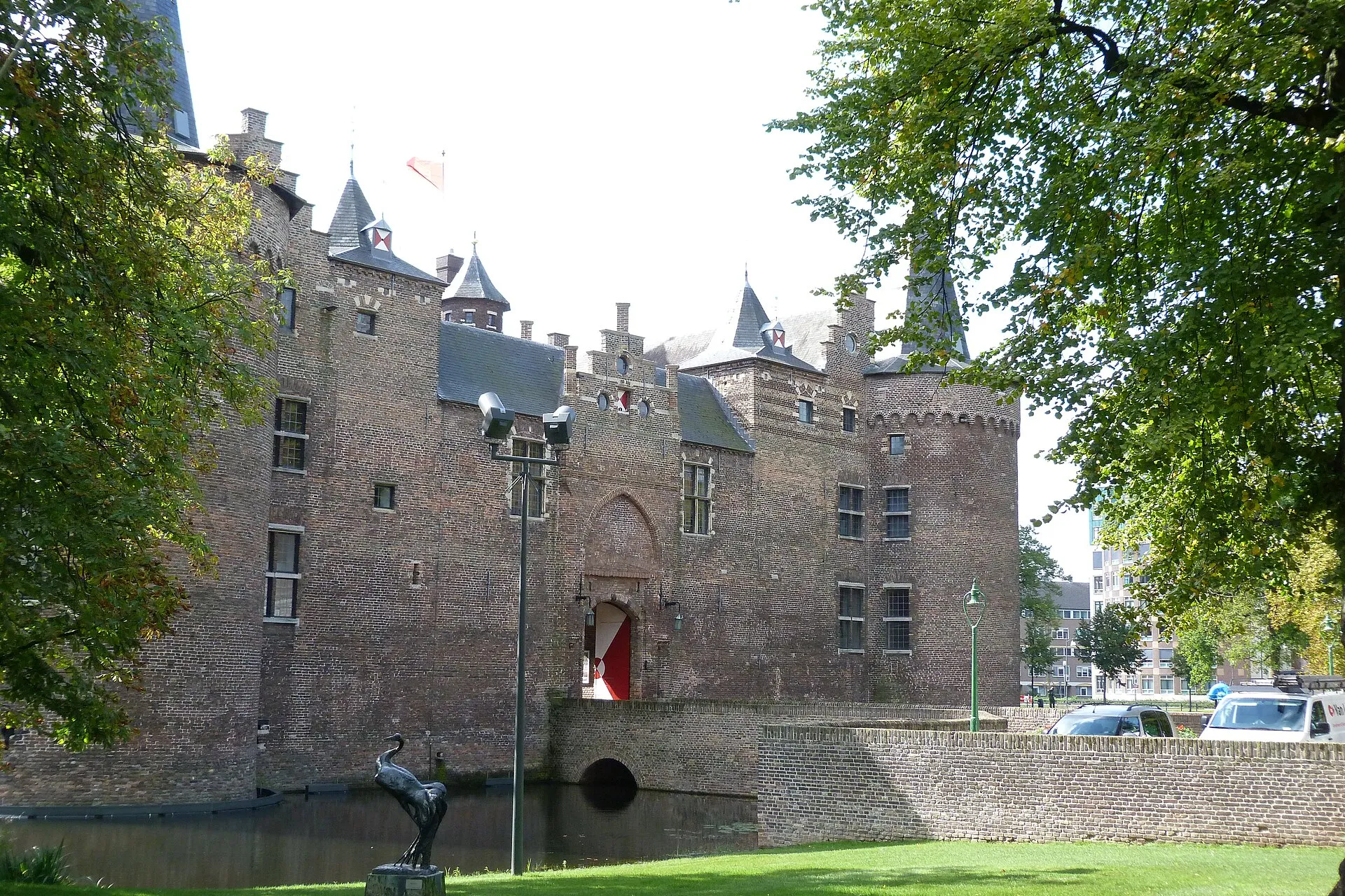 Kasteel Helmond met de slotgracht