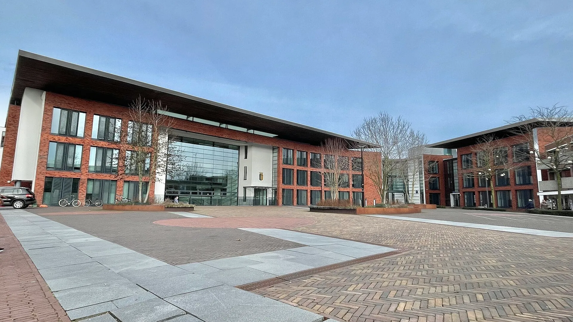 Het gemeentehuis aan het Europaplein in Rijssen