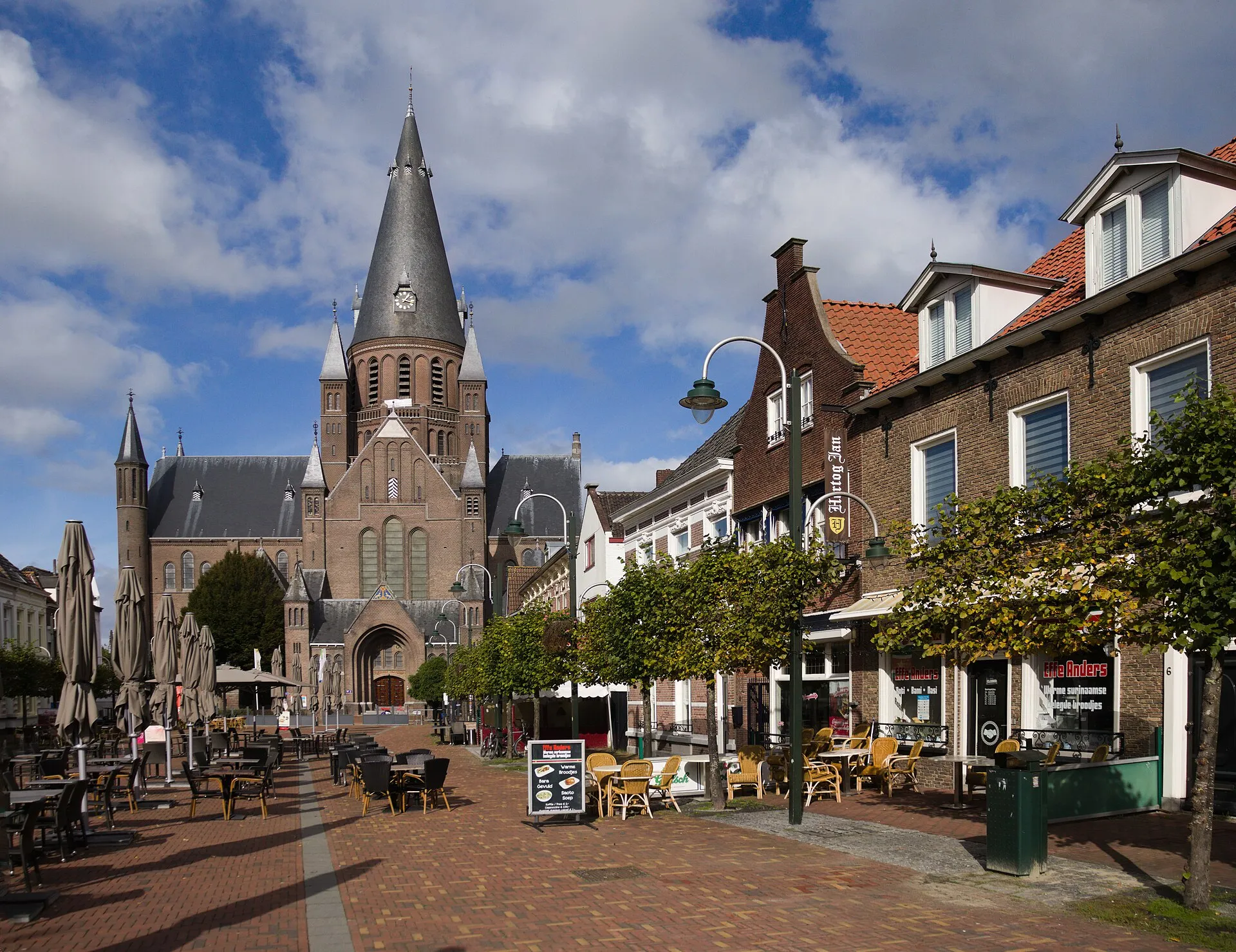 De Sint-Gummaruskerk in Steenbergen