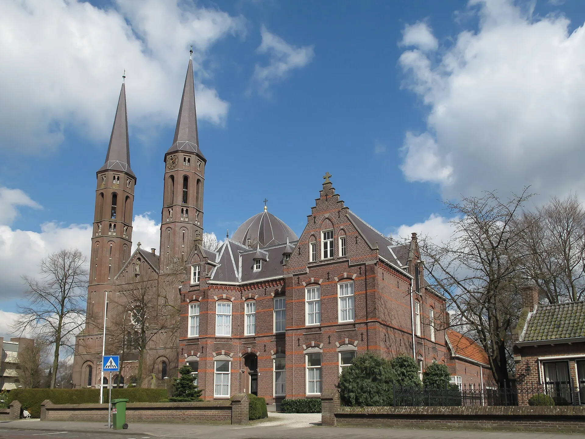 De Sint-Petruskerk in Uden